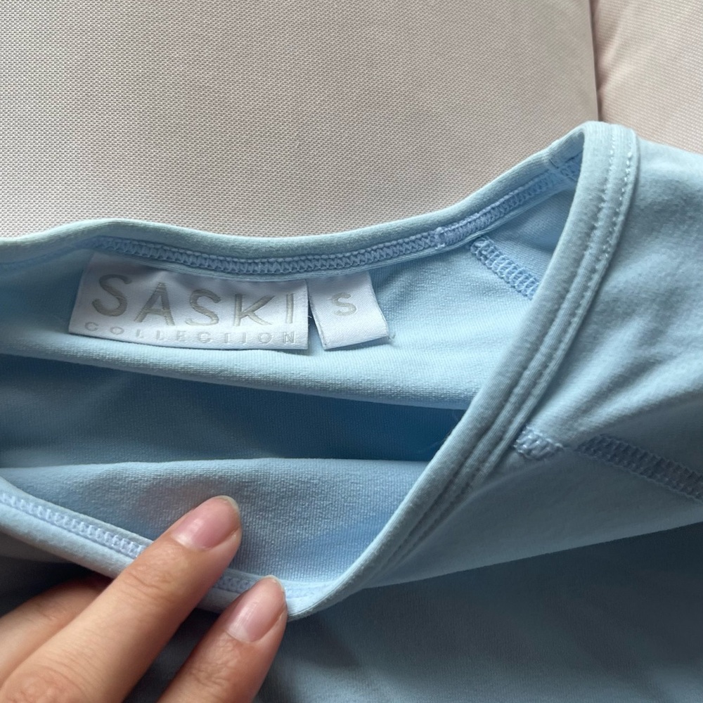 Saski workout top - Picture 3 of 3